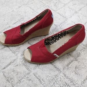 TOMS Wedge Sandals Women's 7 Red Crosshatch Jacquard Classic Espadrille